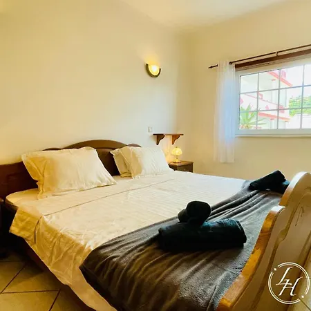 Casa Brava - Friendly - Big Terrace - 200m * Burgau